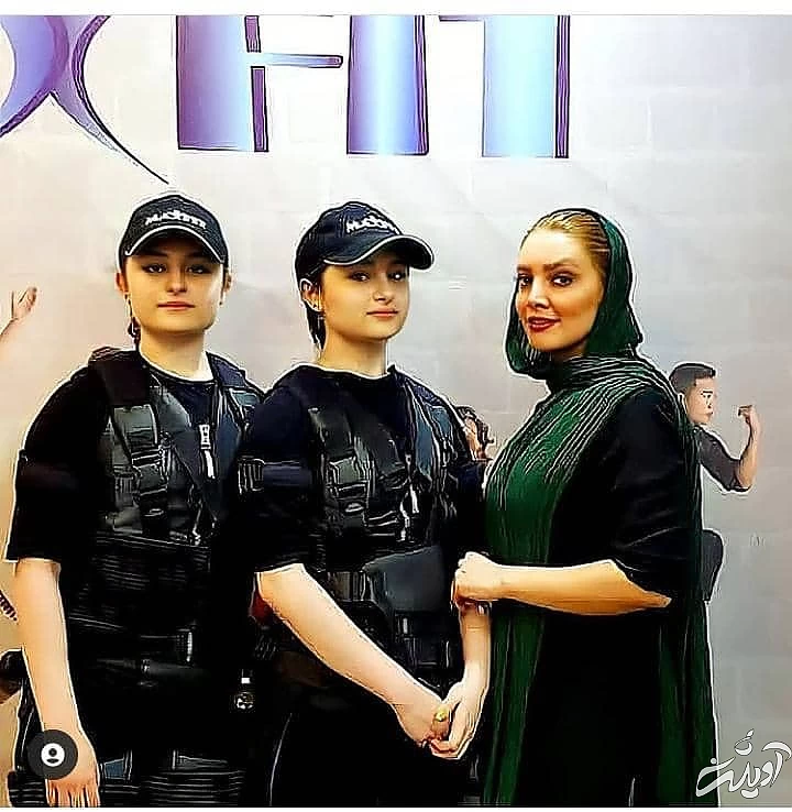 سارا و نیکا